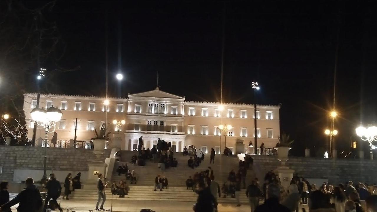 Parthenon And Syntagma Square View Apartment Atenas Exterior foto