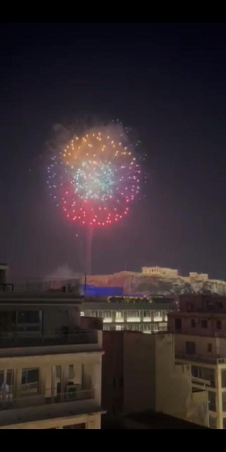 Parthenon And Syntagma Square View Apartment Atenas Exterior foto