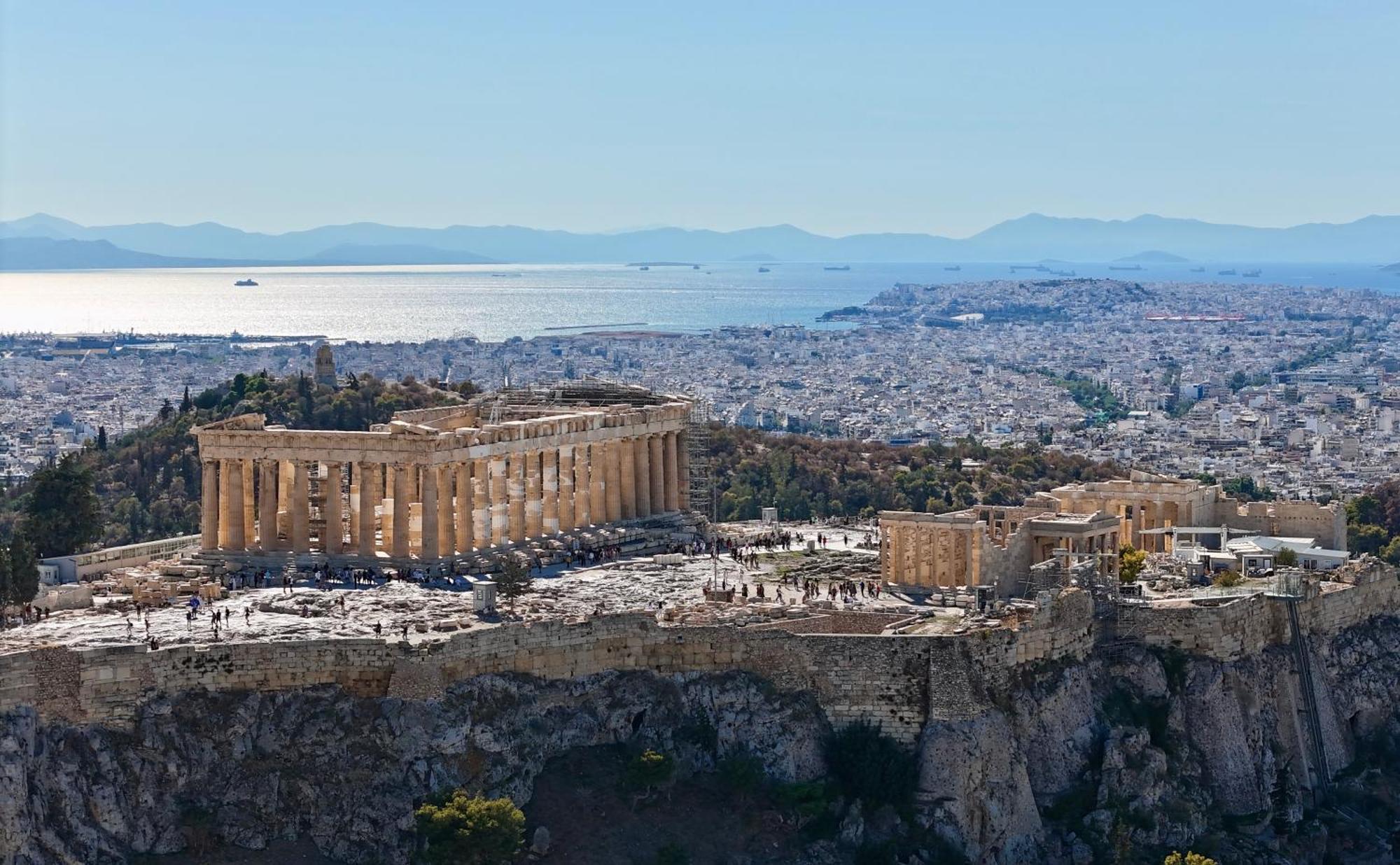 Parthenon And Syntagma Square View Apartment Atenas Exterior foto
