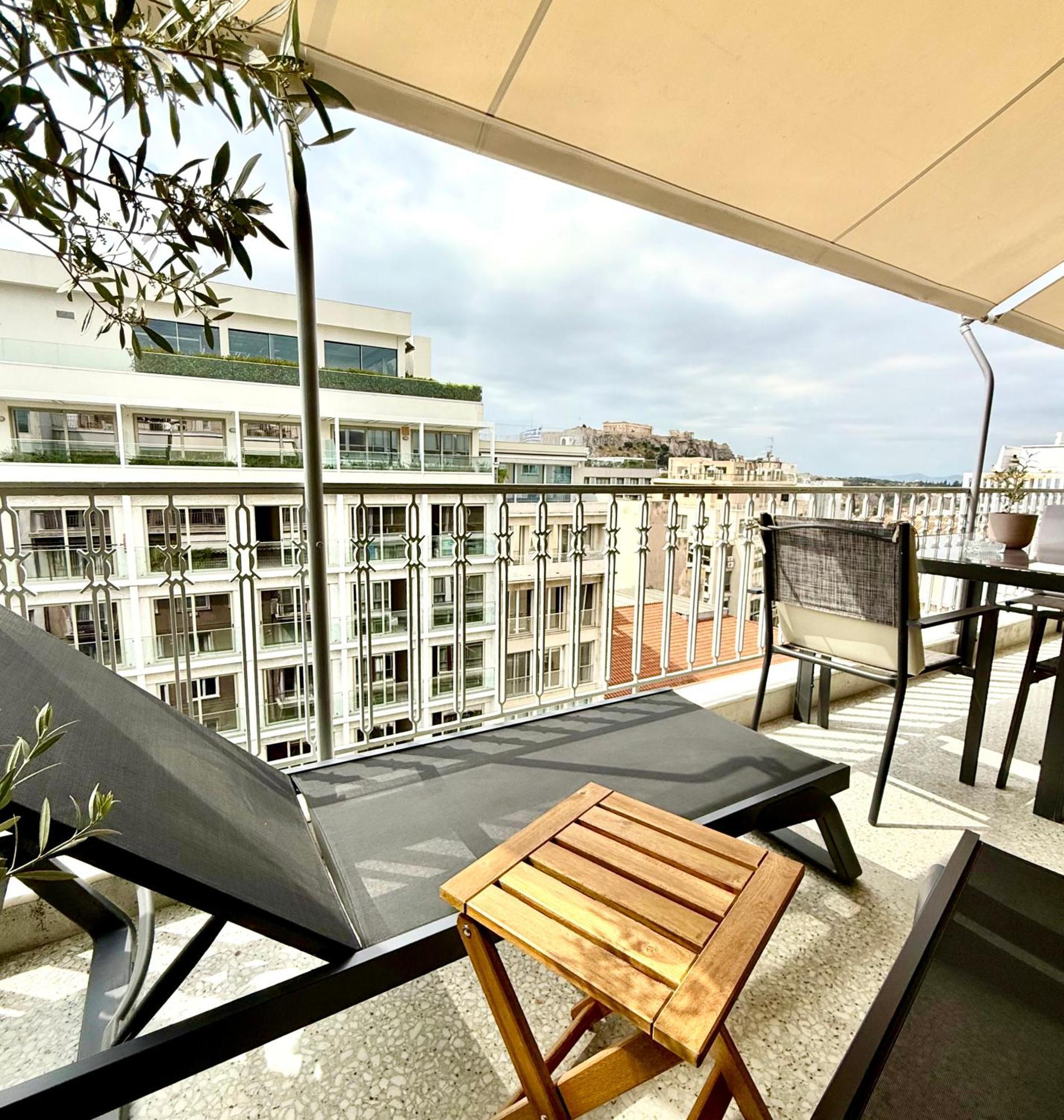 Parthenon And Syntagma Square View Apartment Atenas Exterior foto